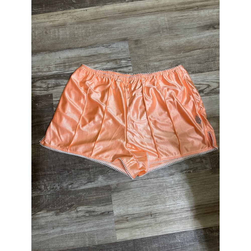 FP Movement Free People Hot Shot Satin Shorts Peach Apricot Lace Trim XL Active